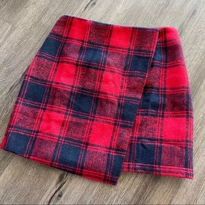 NWOT Red plaid tartan skirt SHEIN